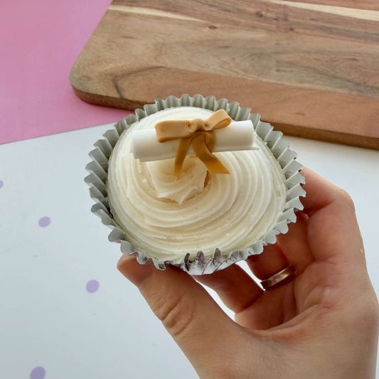 Scroll Cupcakes