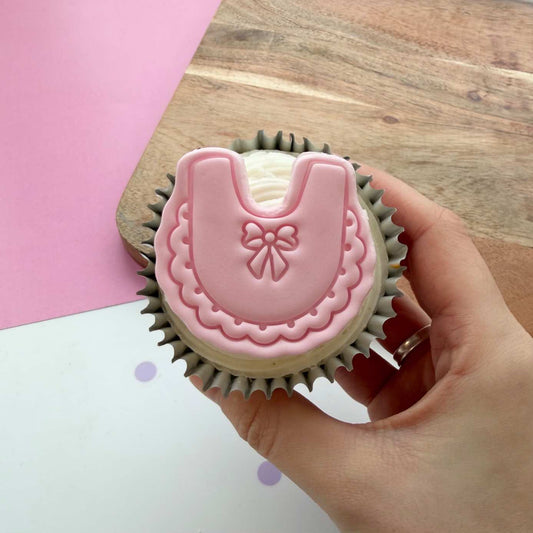 Baby Bib Cupcakes
