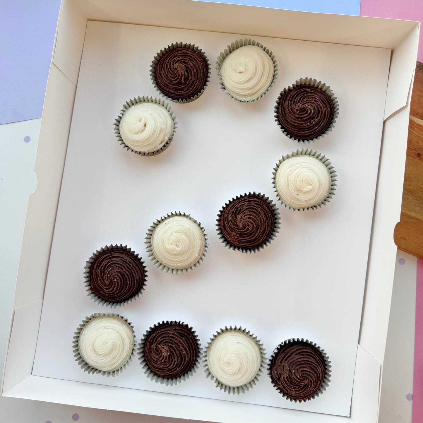 Number Cupcake Box