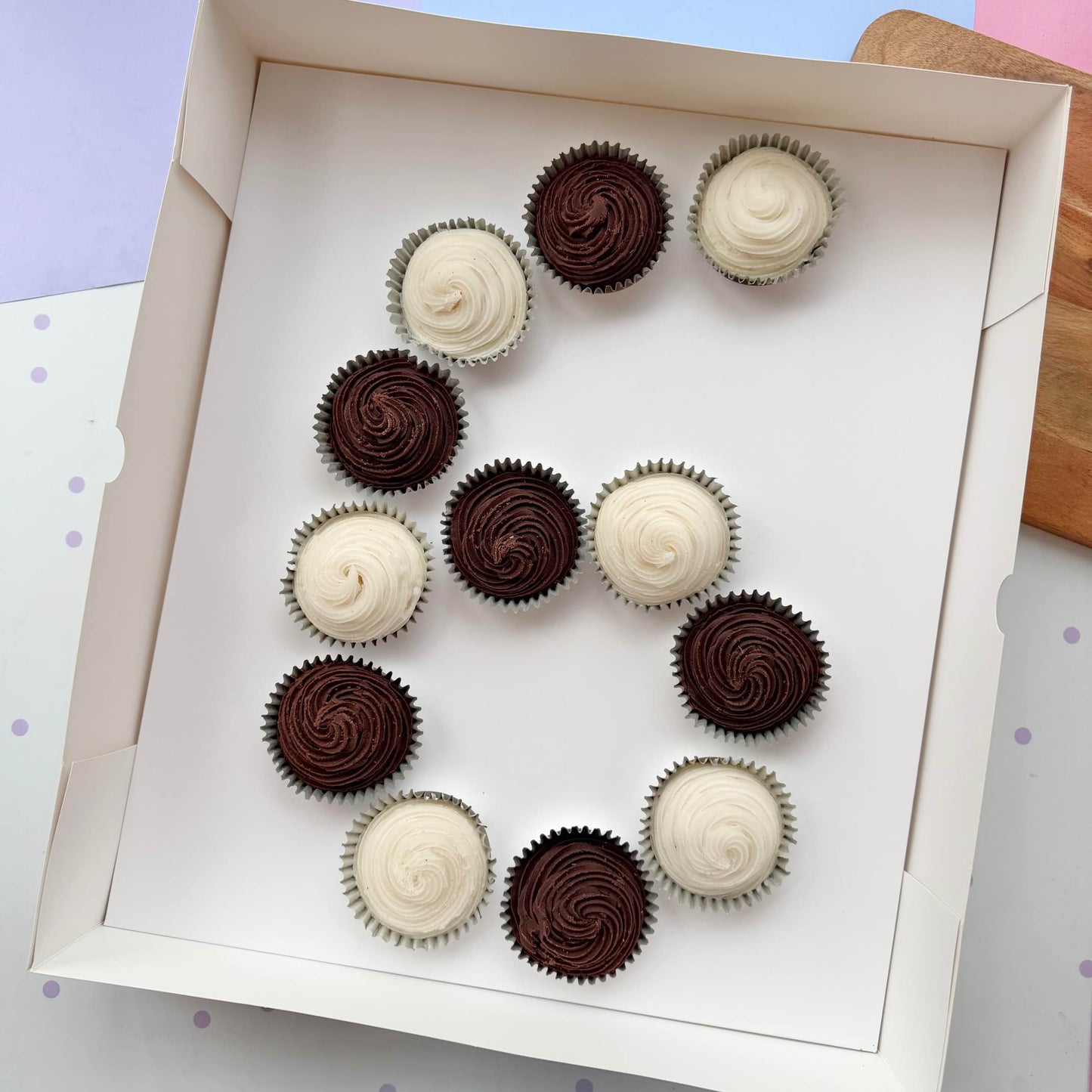 Number Cupcake Box